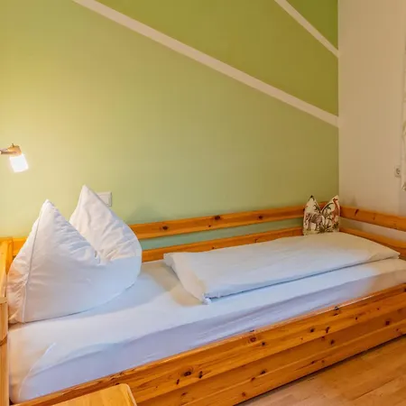 Johanna Und Sonja * Reith im Alpbachtal