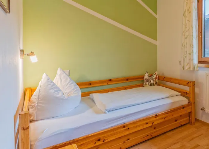 Johanna Und Sonja * Reith im Alpbachtal