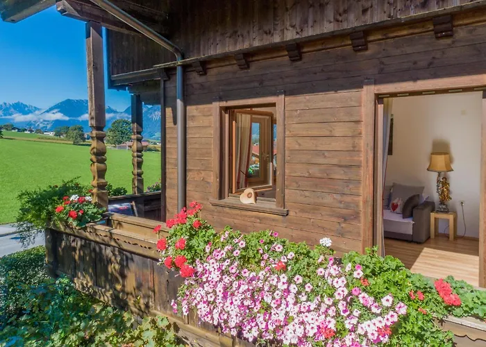 Johanna Und Sonja * Reith im Alpbachtal